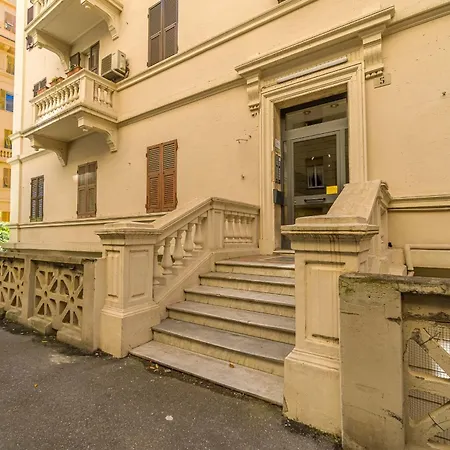 Genova San Fruttuoso Vintage & Roomy Flat Exterior foto